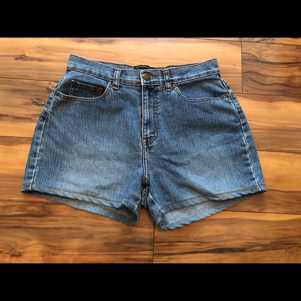 Jean shorts 😊